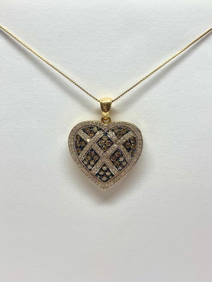Gold heart pendant necklace with diamonds