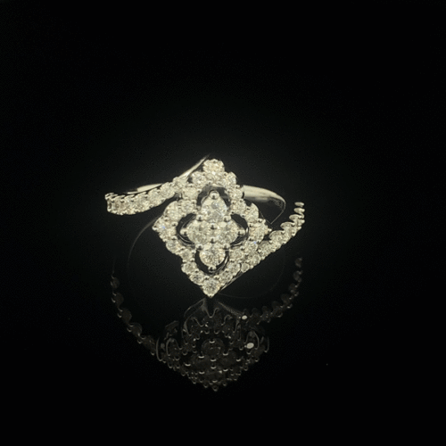 Elegant white gold and diamond ring