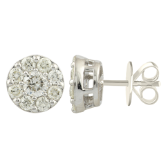 Round diamond stud earrings in white gold